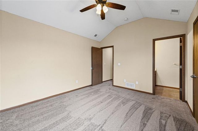 1640 SW Madison Street, Lee's Summit, MO 64081