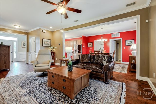 122 Mosswood Drive, Savannah, GA 31405