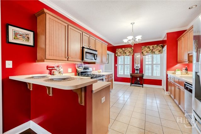 122 Mosswood Drive, Savannah, GA 31405