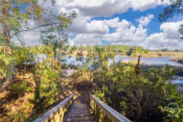 122 Mosswood Drive, Savannah, GA 31405