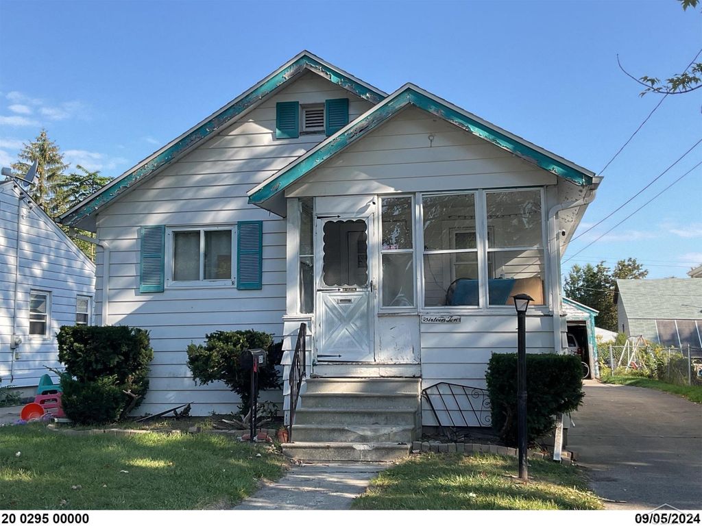 1610 Birney Street, Saginaw, MI 48602