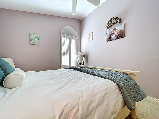 11273 KAPOK GRAND CIRCLE, Madeira Beach, FL 33708