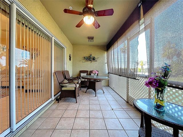 11273 KAPOK GRAND CIRCLE, Madeira Beach, FL 33708