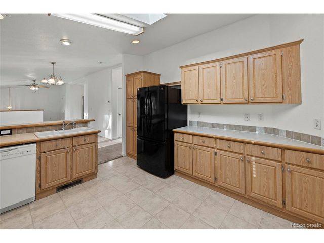46 Kingston Cir, Florissant, CO 80816