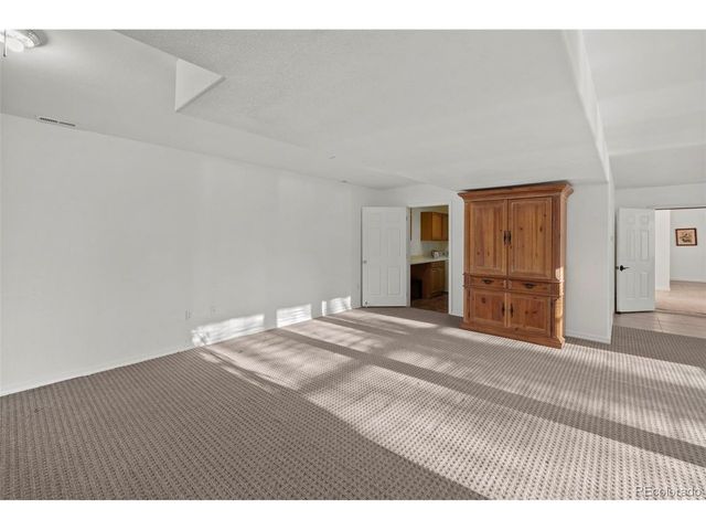46 Kingston Cir, Florissant, CO 80816