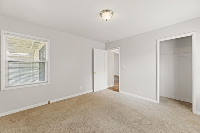 1981 Middlefield Ave, Stockton, CA 95204