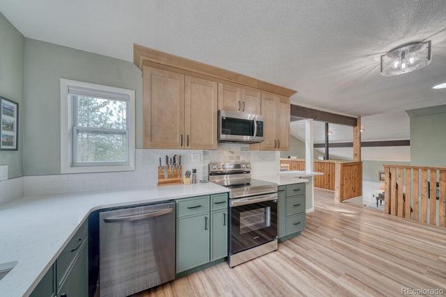 453 Black Fawn Lane, Westcliffe, CO 81252