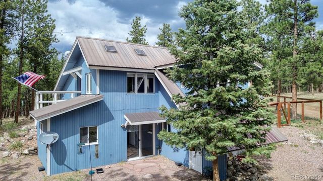 453 Black Fawn Lane, Westcliffe, CO 81252