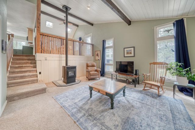 453 Black Fawn Lane, Westcliffe, CO 81252
