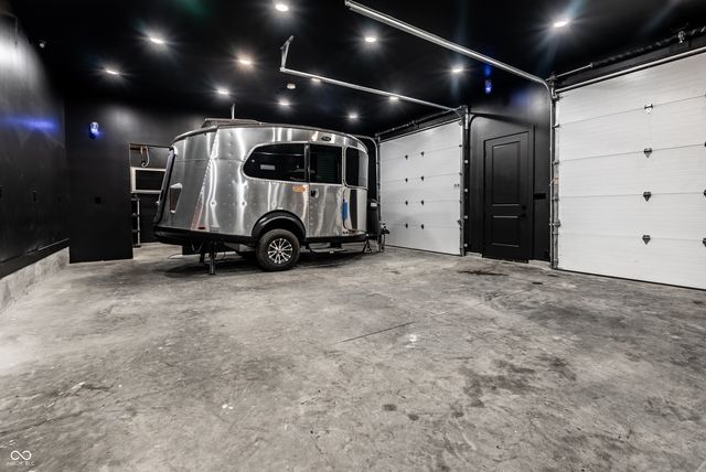 440 S 800 E, Zionsville, IN 46077