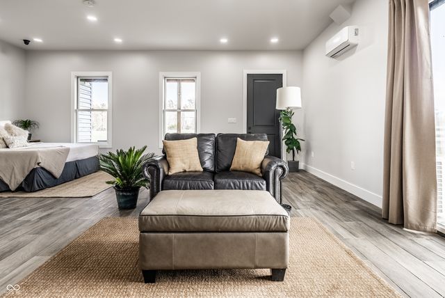 440 S 800 E, Zionsville, IN 46077