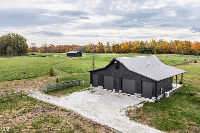 440 S 800 E, Zionsville, IN 46077