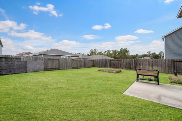 26047 Allan Poe Drive, Magnolia, TX 77355