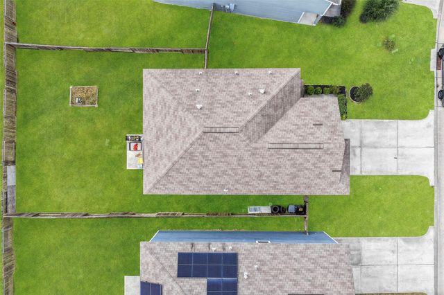 26047 Allan Poe Drive, Magnolia, TX 77355