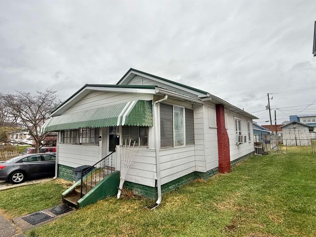 330 Bernard Street, Huntington, WV 25704