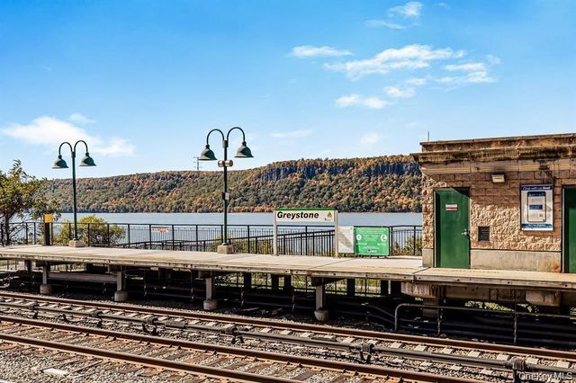 1155 Warburton Avenue 11Y, Yonkers, NY 10701
