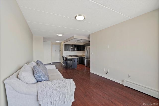 1155 Warburton Avenue 11Y, Yonkers, NY 10701