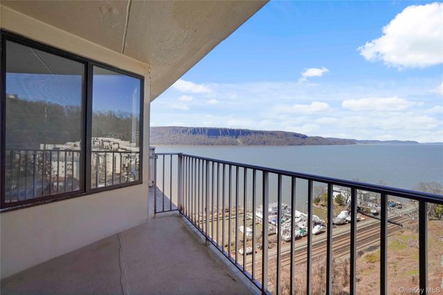 1155 Warburton Avenue 11Y, Yonkers, NY 10701