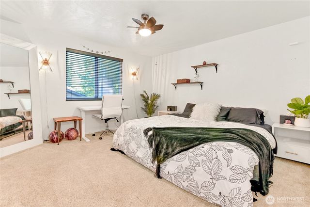 7619 Thrush Drive SE, Olympia, WA 98513