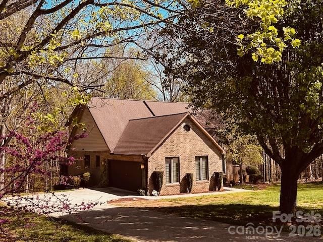 395 Wood Hollow Road, Taylorsville, NC 28681