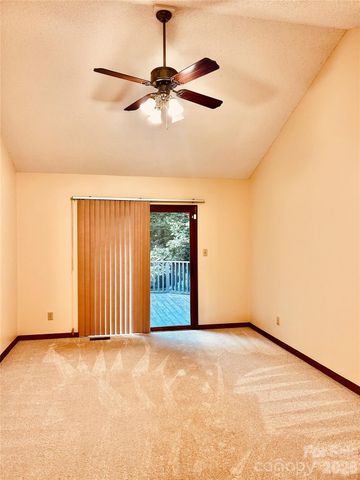 395 Wood Hollow Road, Taylorsville, NC 28681