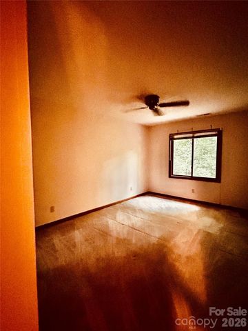 395 Wood Hollow Road, Taylorsville, NC 28681