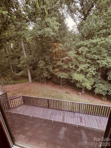 395 Wood Hollow Road, Taylorsville, NC 28681