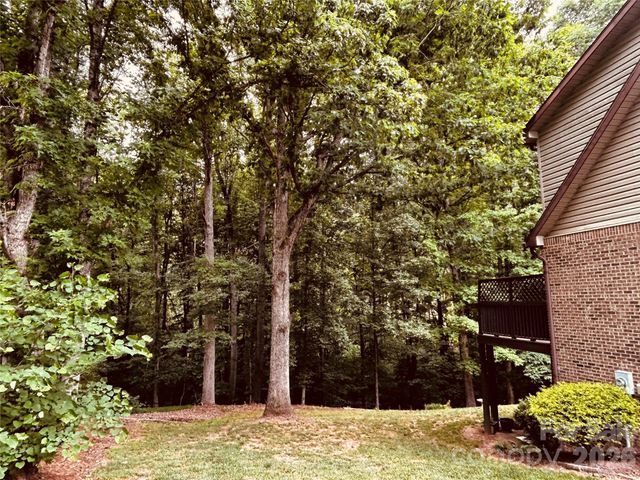 395 Wood Hollow Road, Taylorsville, NC 28681