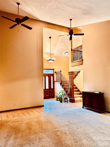 395 Wood Hollow Road, Taylorsville, NC 28681