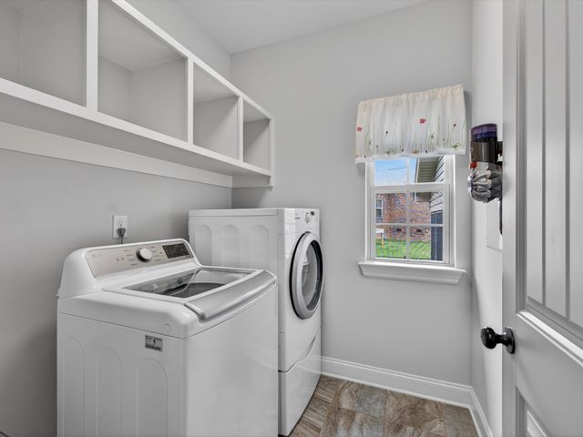 3040 Dogwood Trl, Spring Hill, TN 37174