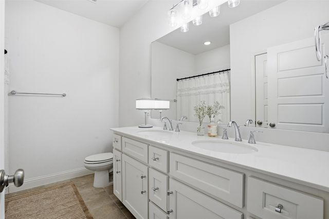 323 Sunset Lane, Fort Worth, TX 76114