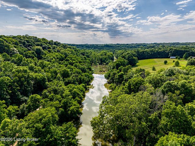 414 Brashears Point Rd, Taylorsville, KY 40071