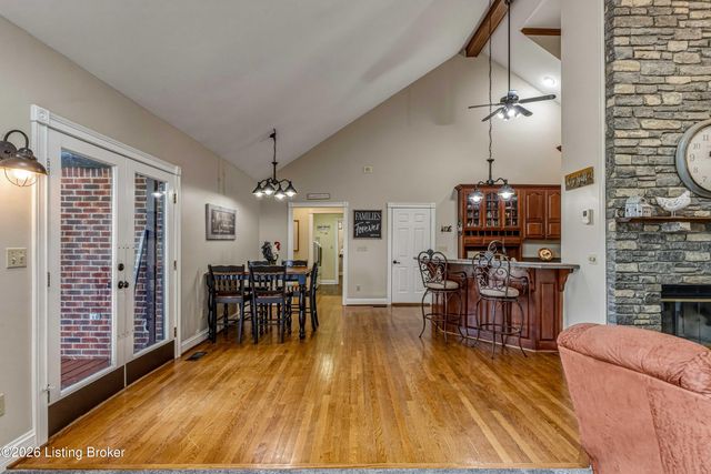 414 Brashears Point Rd, Taylorsville, KY 40071
