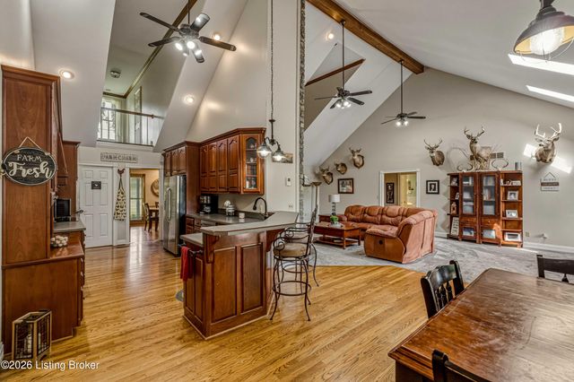 414 Brashears Point Rd, Taylorsville, KY 40071