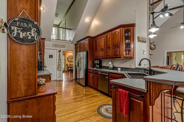 414 Brashears Point Rd, Taylorsville, KY 40071