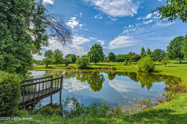 414 Brashears Point Rd, Taylorsville, KY 40071