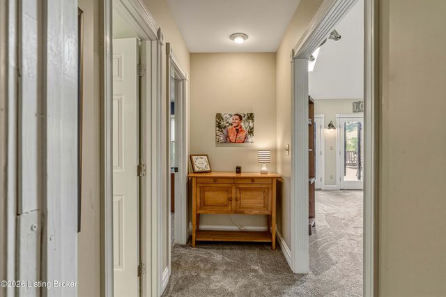414 Brashears Point Rd, Taylorsville, KY 40071