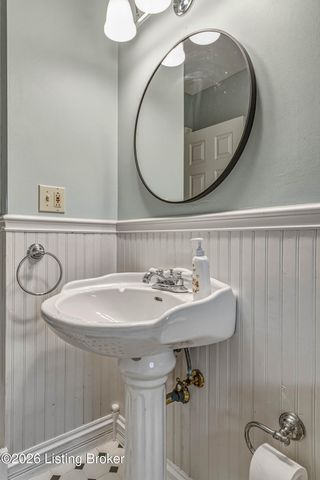 414 Brashears Point Rd, Taylorsville, KY 40071
