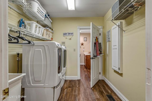 414 Brashears Point Rd, Taylorsville, KY 40071