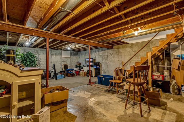 414 Brashears Point Rd, Taylorsville, KY 40071
