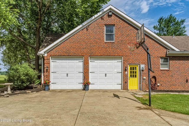 414 Brashears Point Rd, Taylorsville, KY 40071