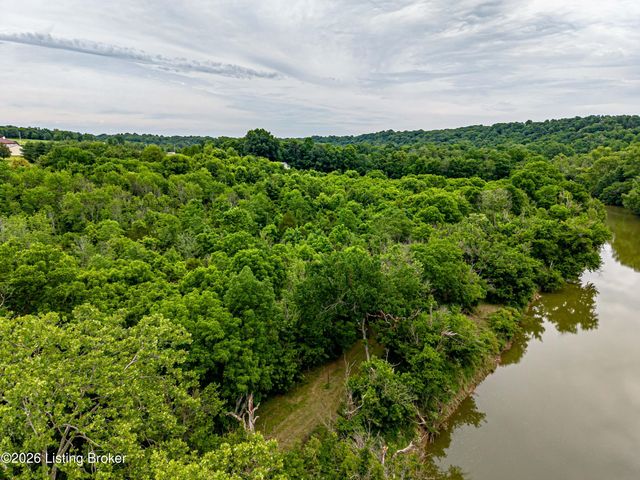 414 Brashears Point Rd, Taylorsville, KY 40071