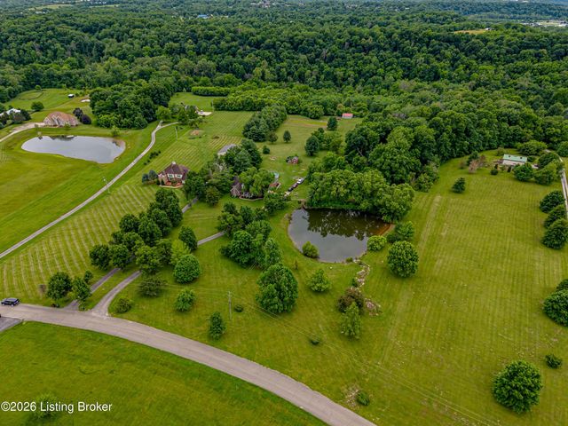 414 Brashears Point Rd, Taylorsville, KY 40071