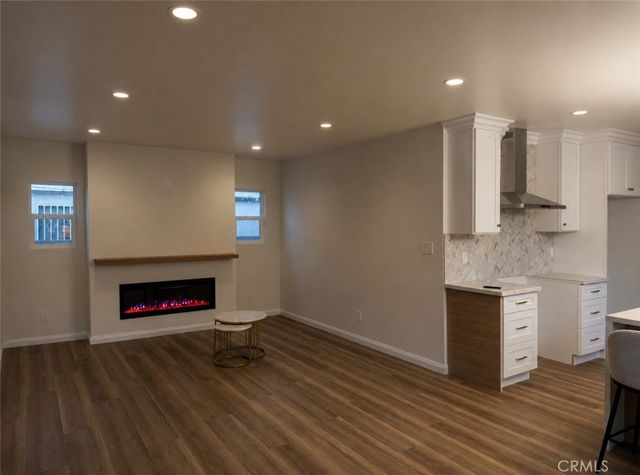 324 E 84th Street, Los Angeles, CA 90003