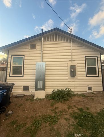 324 E 84th Street, Los Angeles, CA 90003
