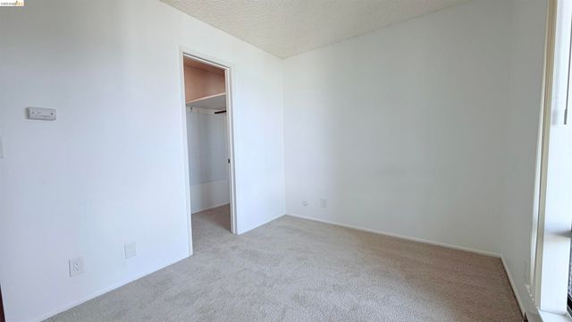 6 Captain Dr. E428, Emeryville, CA 94608