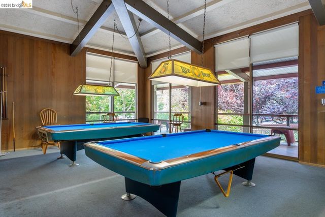 6 Captain Dr. E428, Emeryville, CA 94608