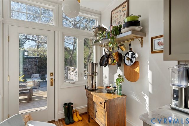 100 N Allen Ave, Richmond, VA 23220