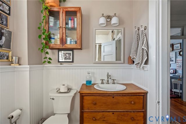 100 N Allen Ave, Richmond, VA 23220