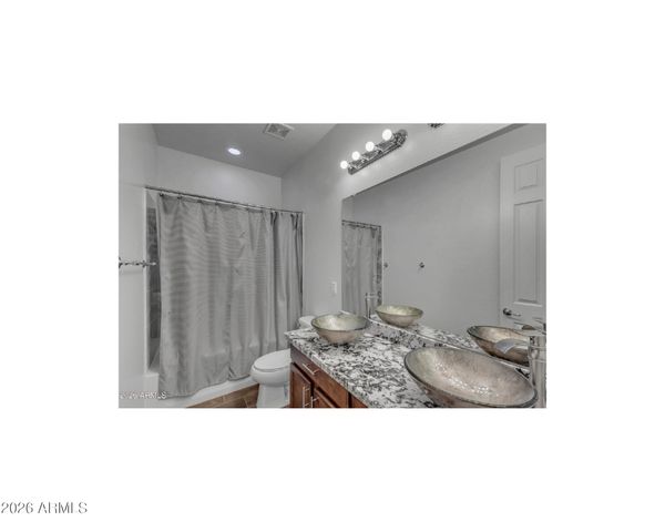 9014 W RUTH Avenue, Peoria, AZ 85345